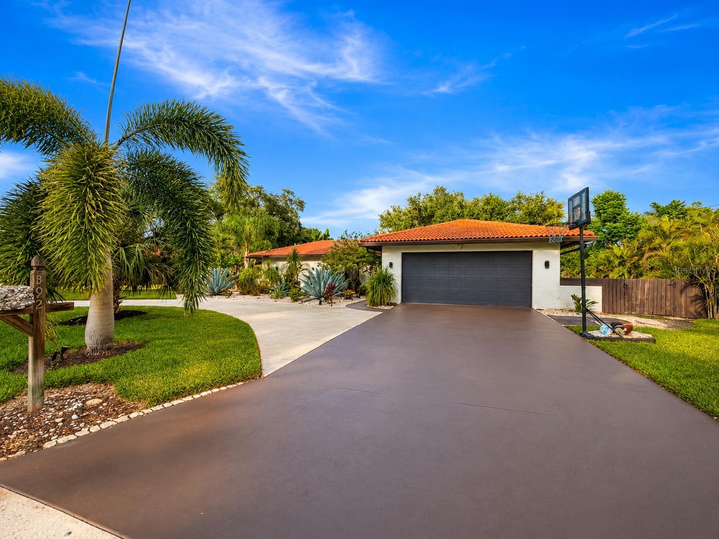 SORRENTO EAST - Residential