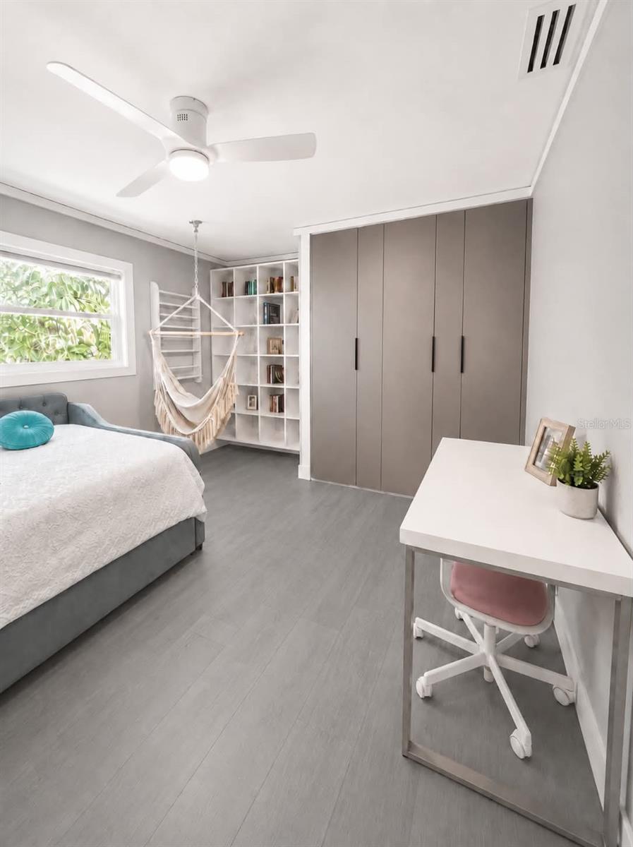 SORRENTO EAST - Residential