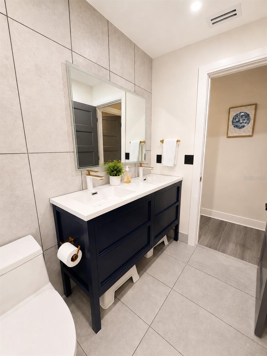 SORRENTO EAST - Residential