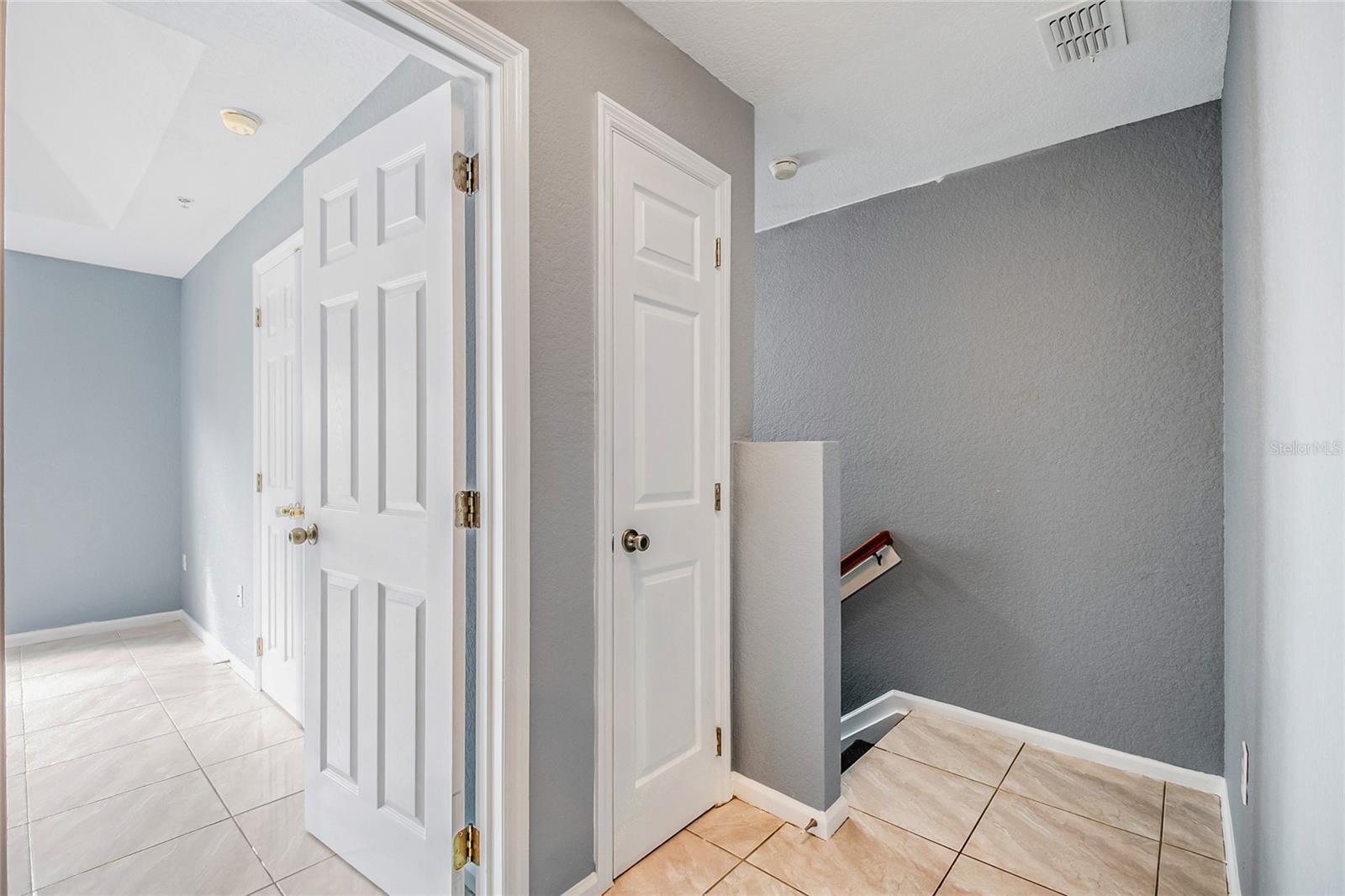 TOWNHOMES OF FLORA RIDGE - Residential