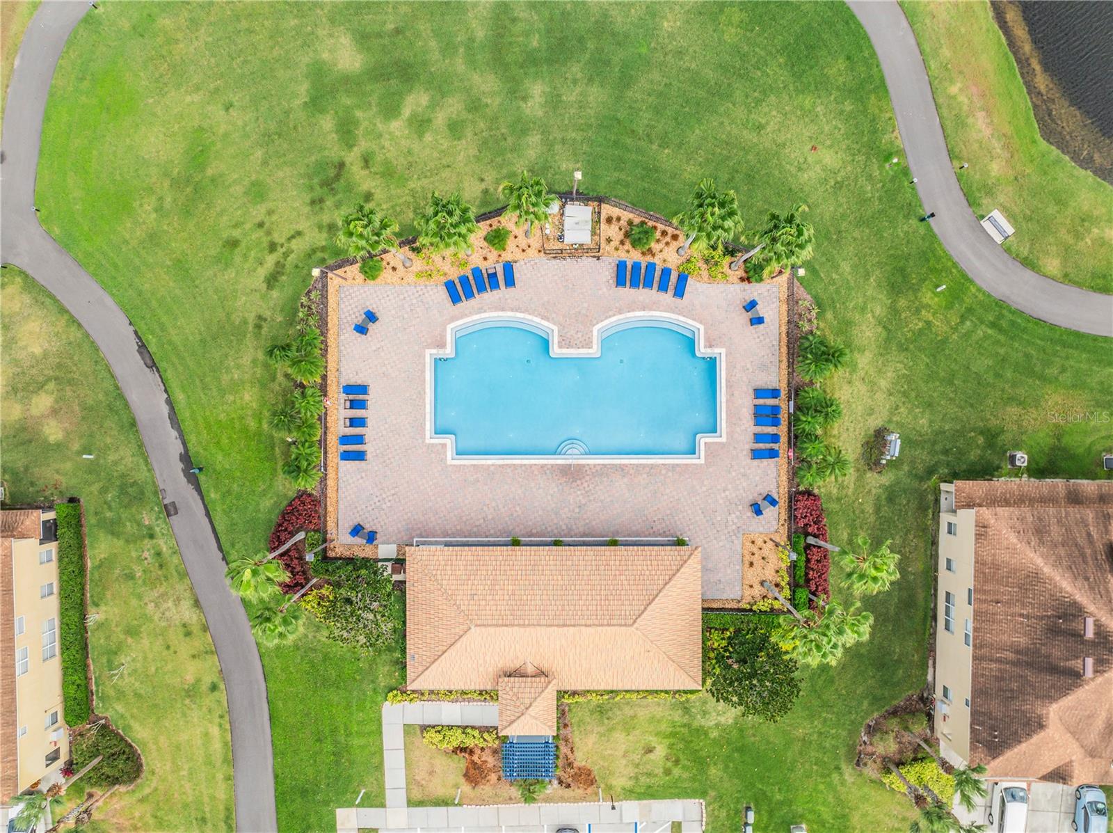 TOWNHOMES OF FLORA RIDGE - Residential