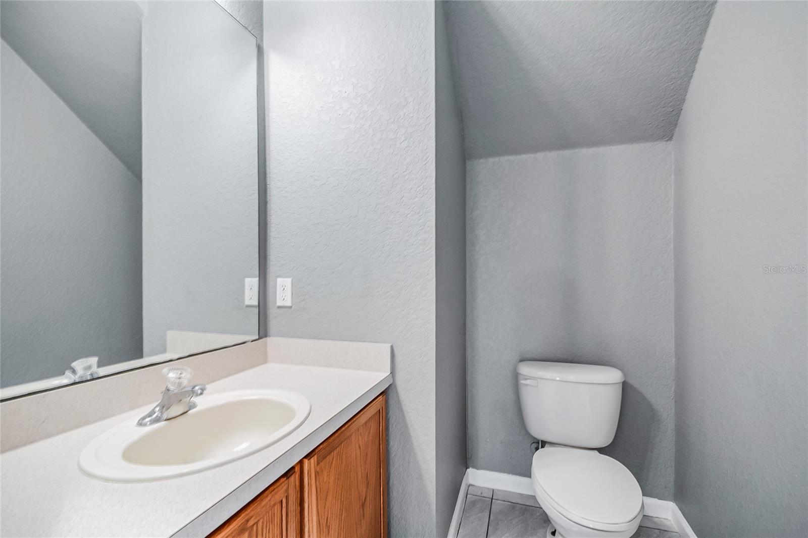 TOWNHOMES OF FLORA RIDGE - Residential