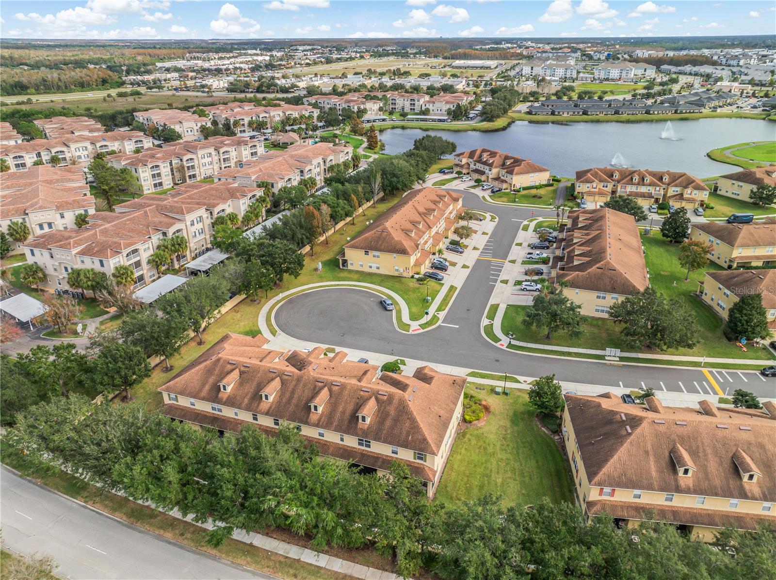 TOWNHOMES OF FLORA RIDGE - Residential