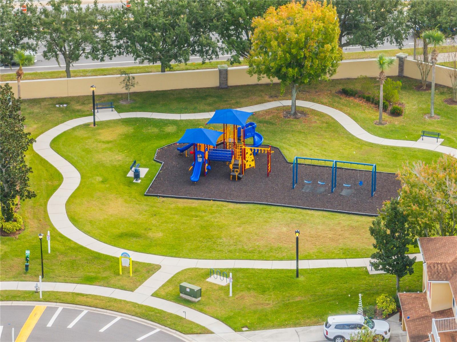 TOWNHOMES OF FLORA RIDGE - Residential