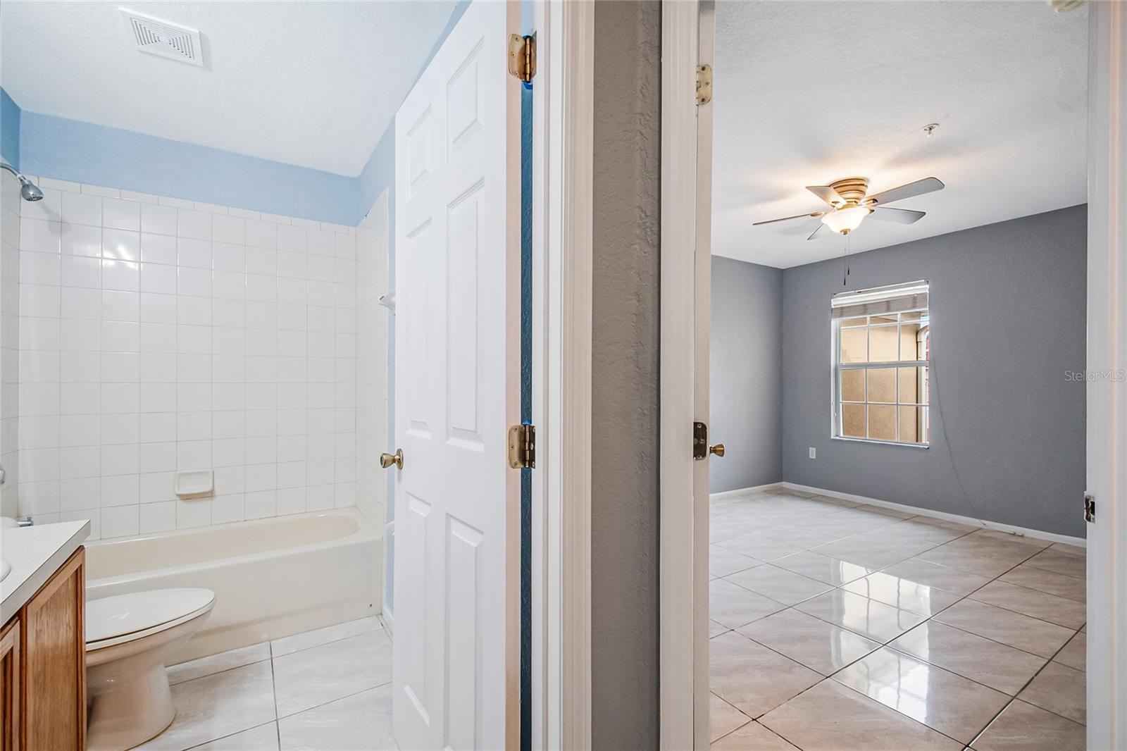 TOWNHOMES OF FLORA RIDGE - Residential