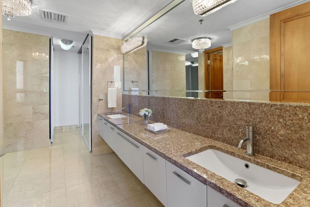 CARIBE PLAZA CONDOMINIUM - Residential