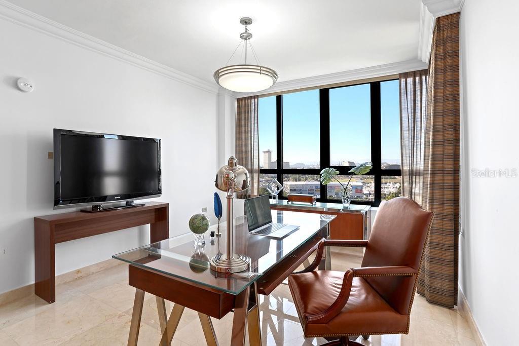 CARIBE PLAZA CONDOMINIUM - Residential