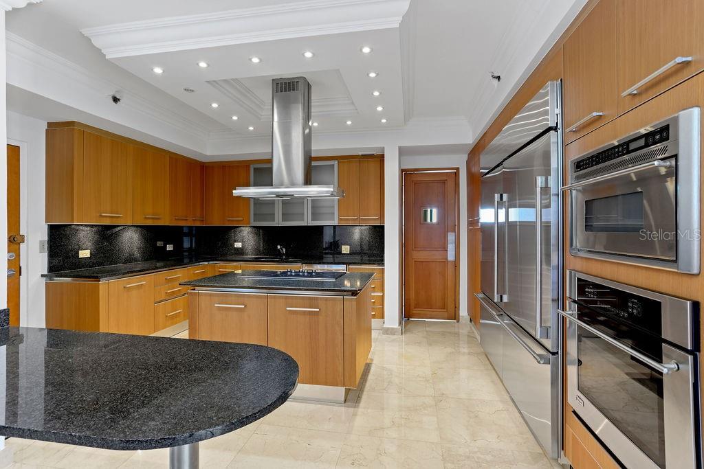 CARIBE PLAZA CONDOMINIUM - Residential