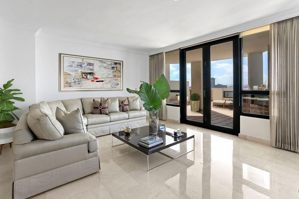 CARIBE PLAZA CONDOMINIUM - Residential