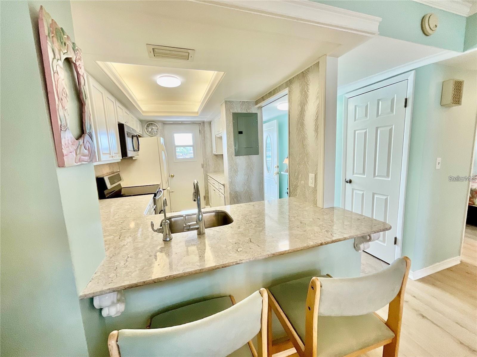BOCA CIEGA POINT EAST - Residential