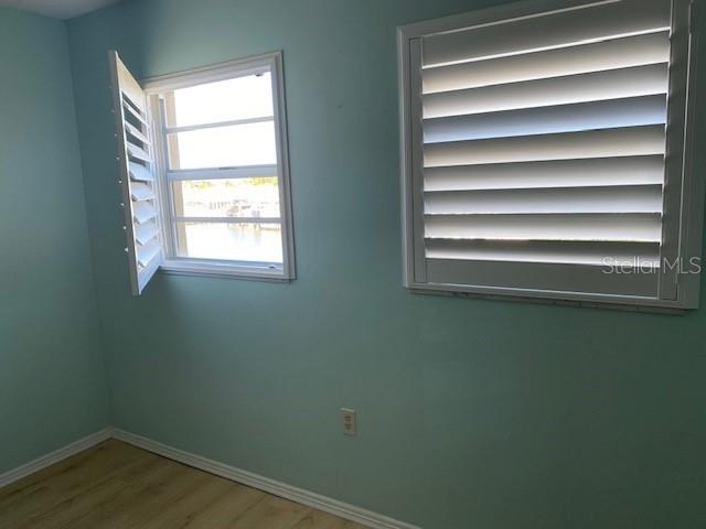 BOCA CIEGA POINT EAST - Residential