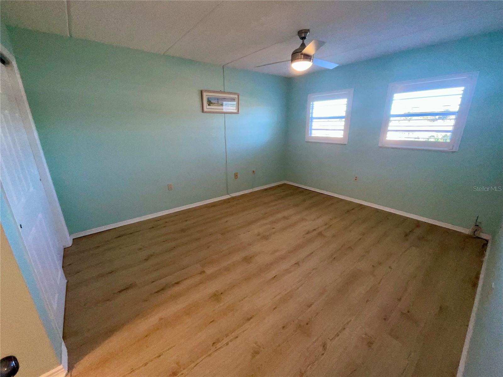 BOCA CIEGA POINT EAST - Residential
