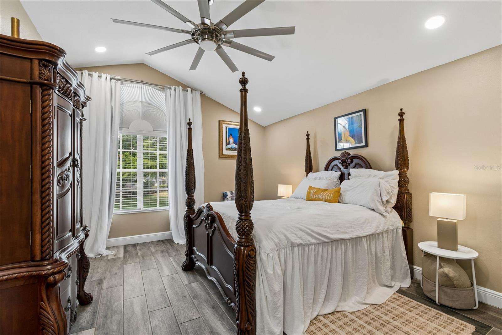 TOWN PARK PH 2 - Residential