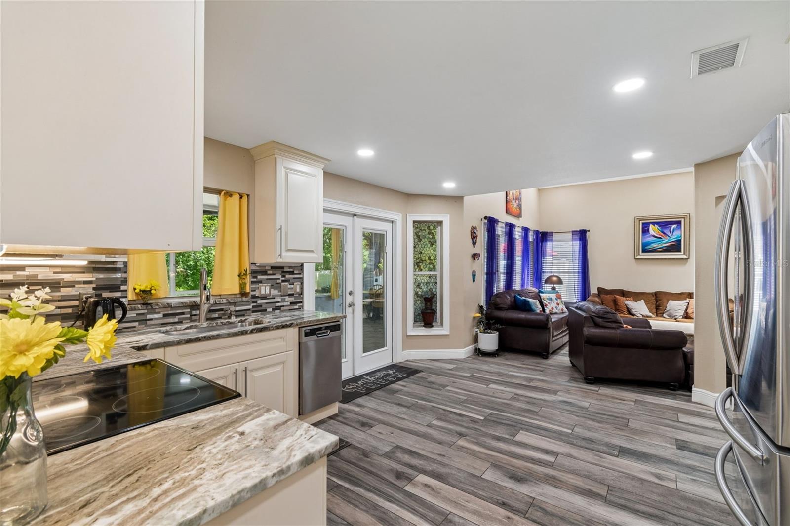 TOWN PARK PH 2 - Residential