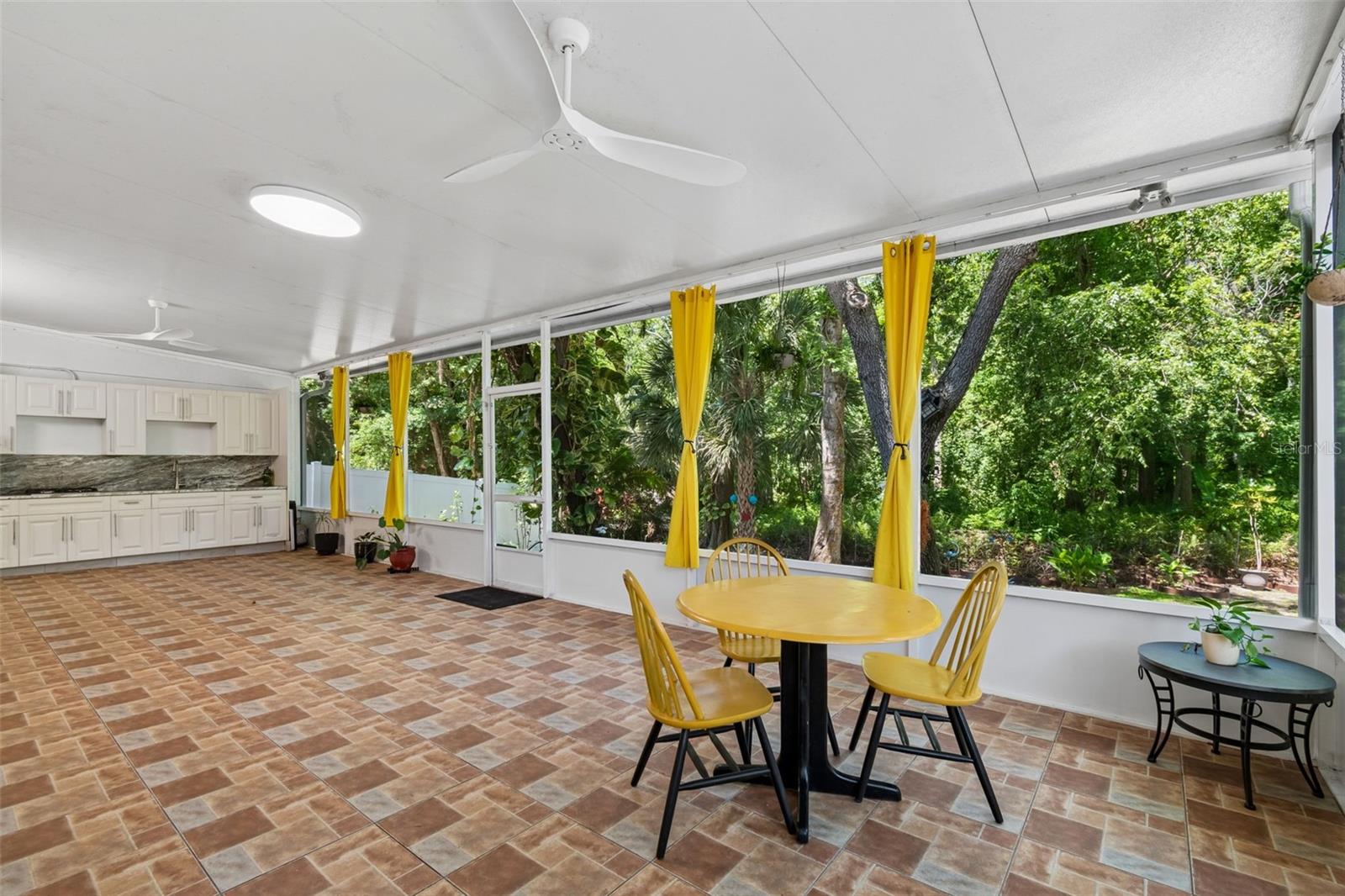 TOWN PARK PH 2 - Residential