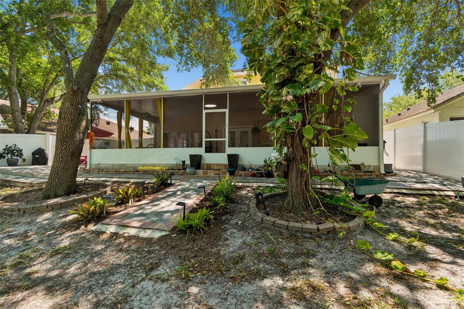 TOWN PARK PH 2 - Residential