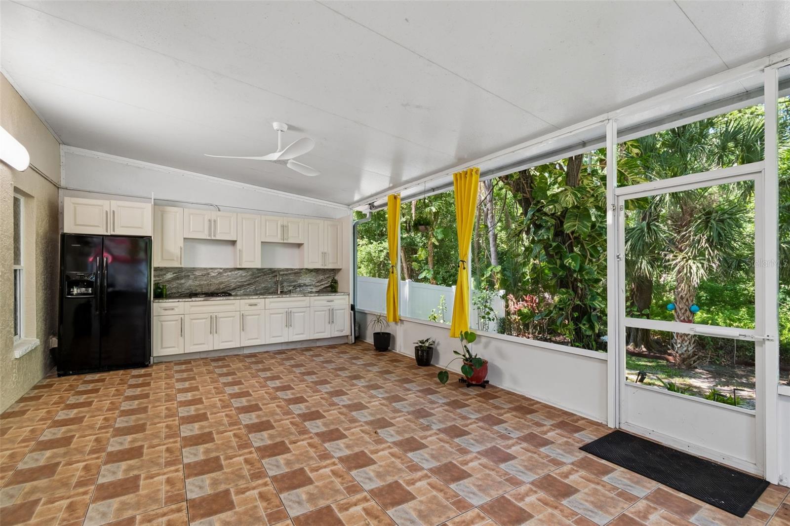 TOWN PARK PH 2 - Residential