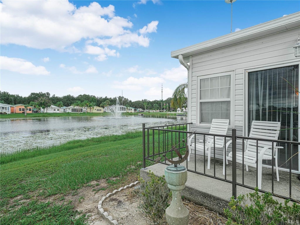 Photo of 13 Red Quill Circle, Lake Wales, FL 33898 (MLS # K4903766)