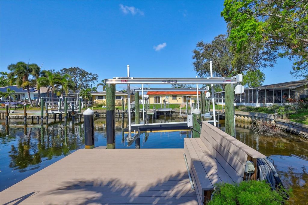 Photo of 1389 47th Avenue NE, St Petersburg, FL 33703 (MLS # TB8443113)