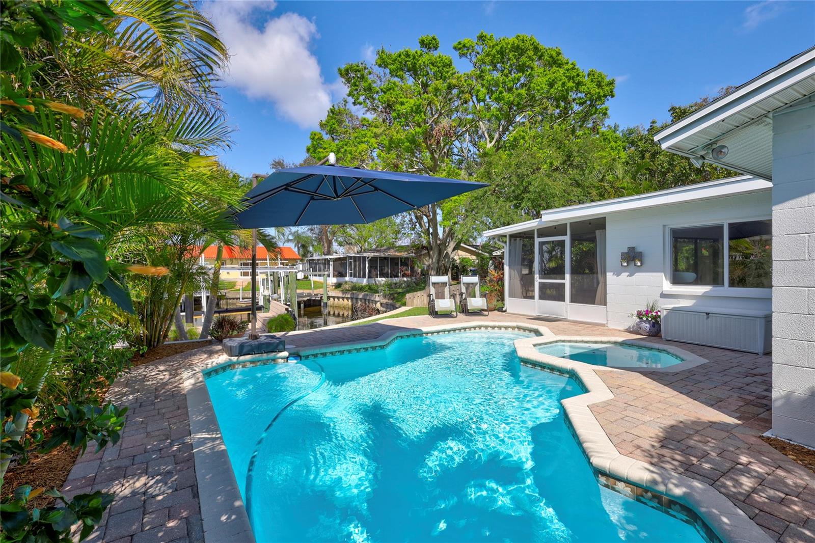 WATERWAY ESTATES SEC 2 - Residential