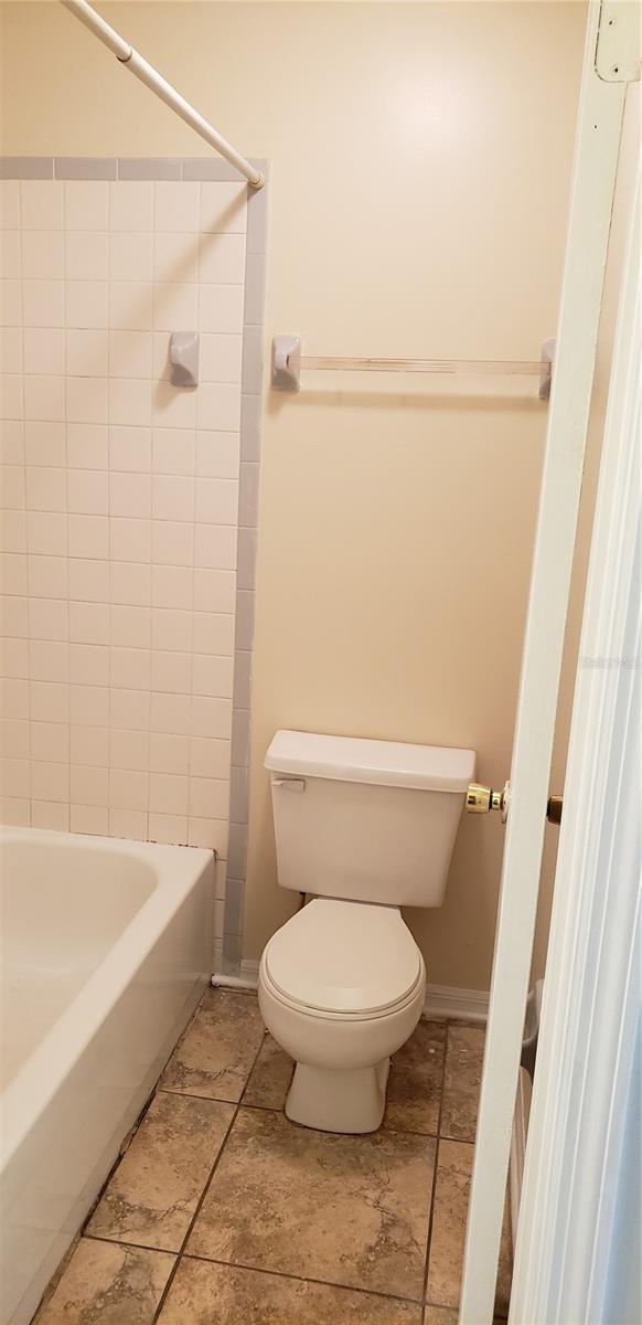 MARION OAKS - Residential Lease