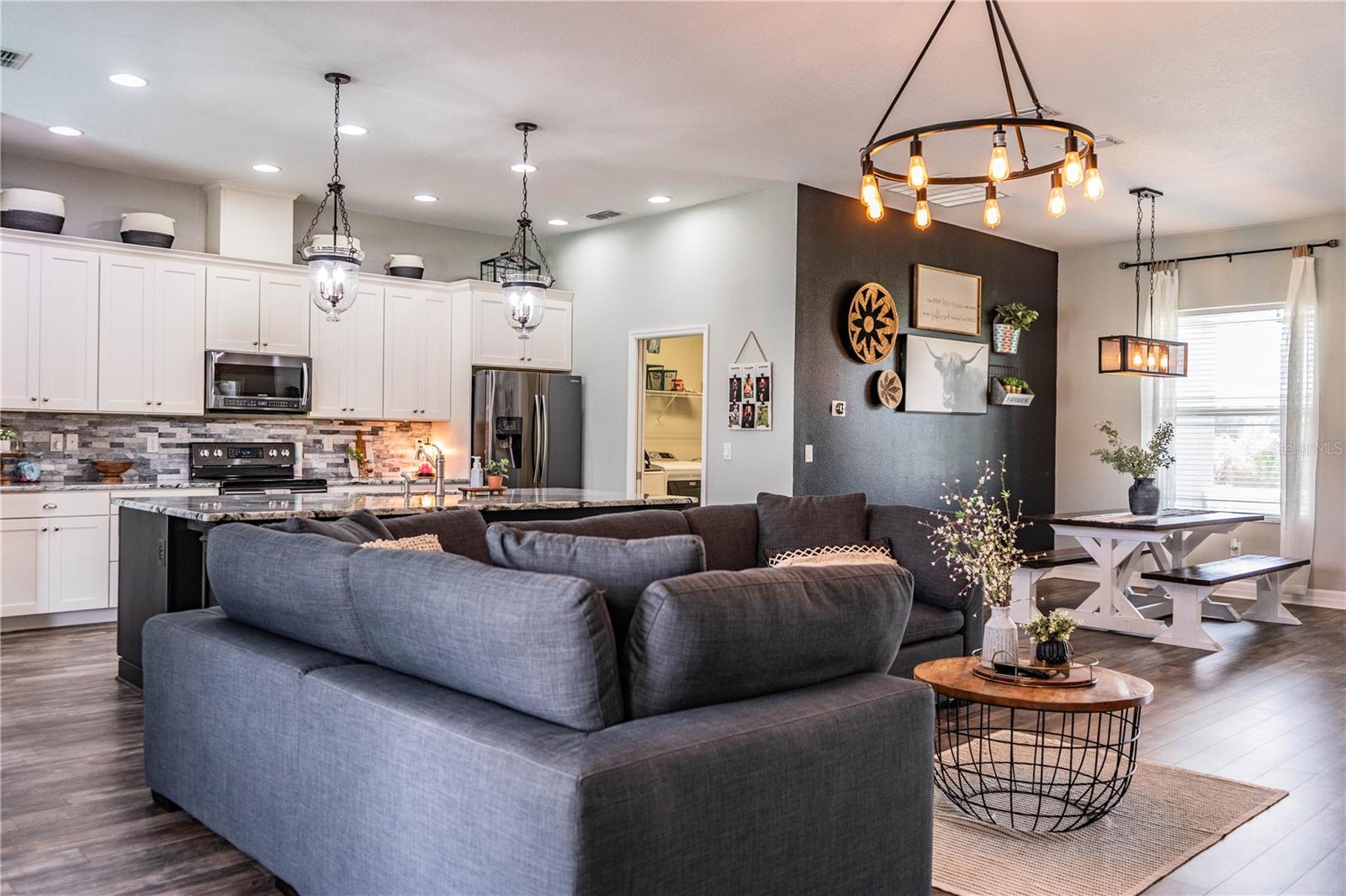 SAYLOR ESTATES - Residential