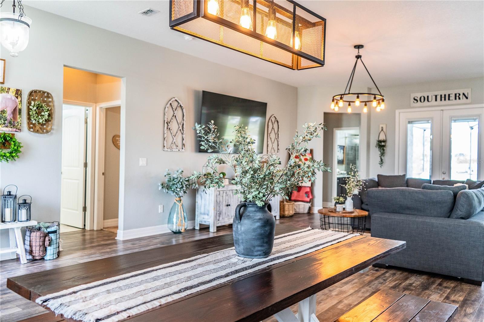 SAYLOR ESTATES - Residential