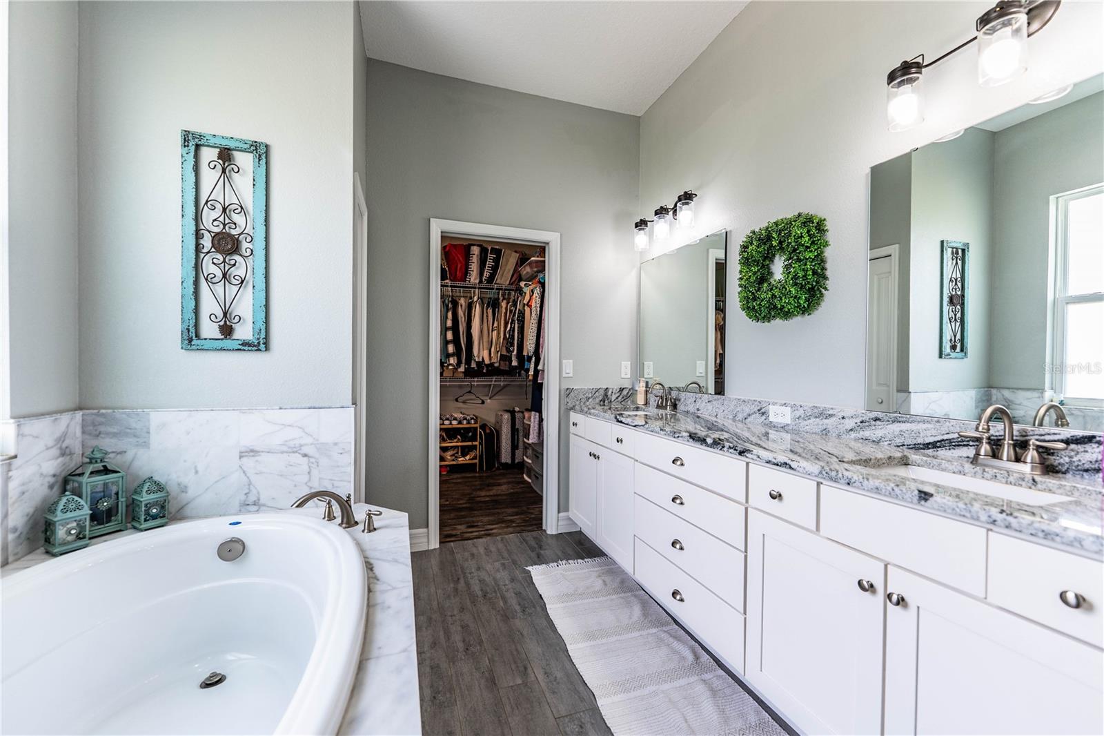 SAYLOR ESTATES - Residential