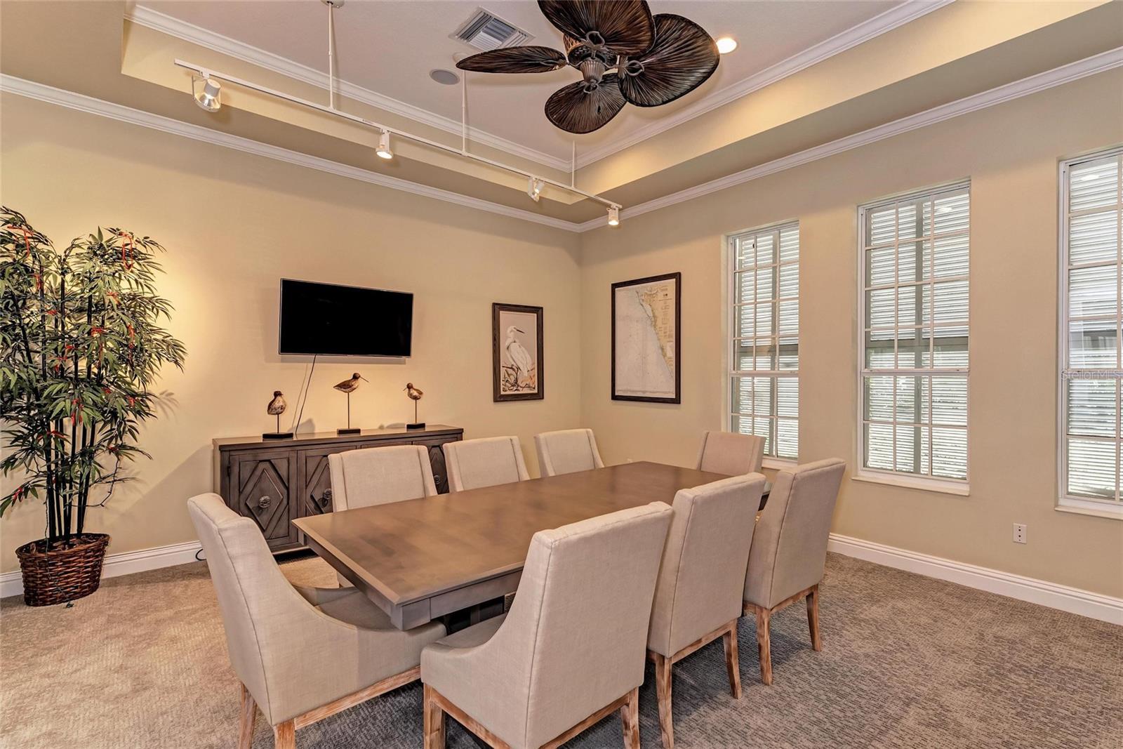 THE MOORINGS AT EDGEWATER - Residential