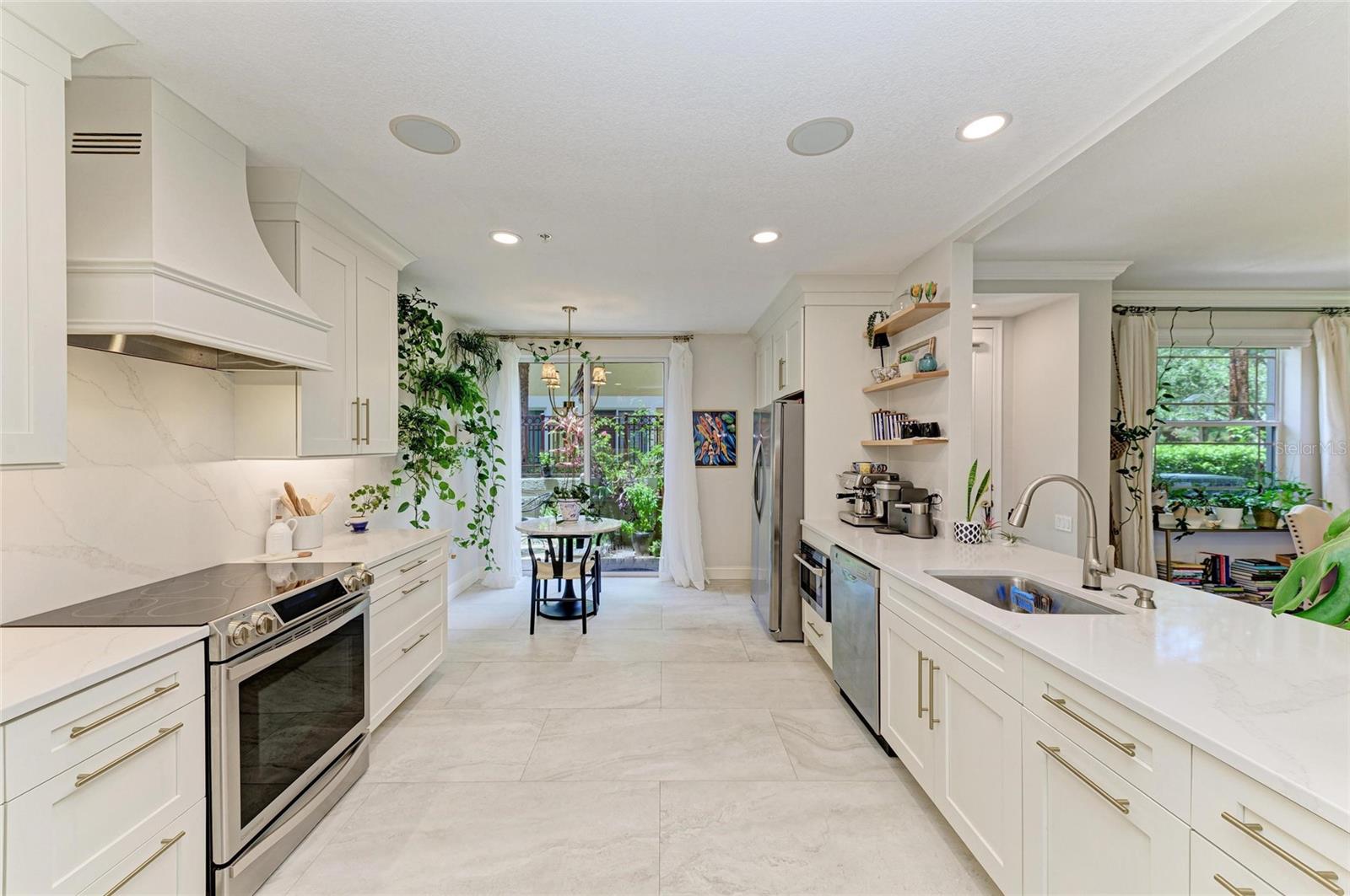 THE MOORINGS AT EDGEWATER - Residential