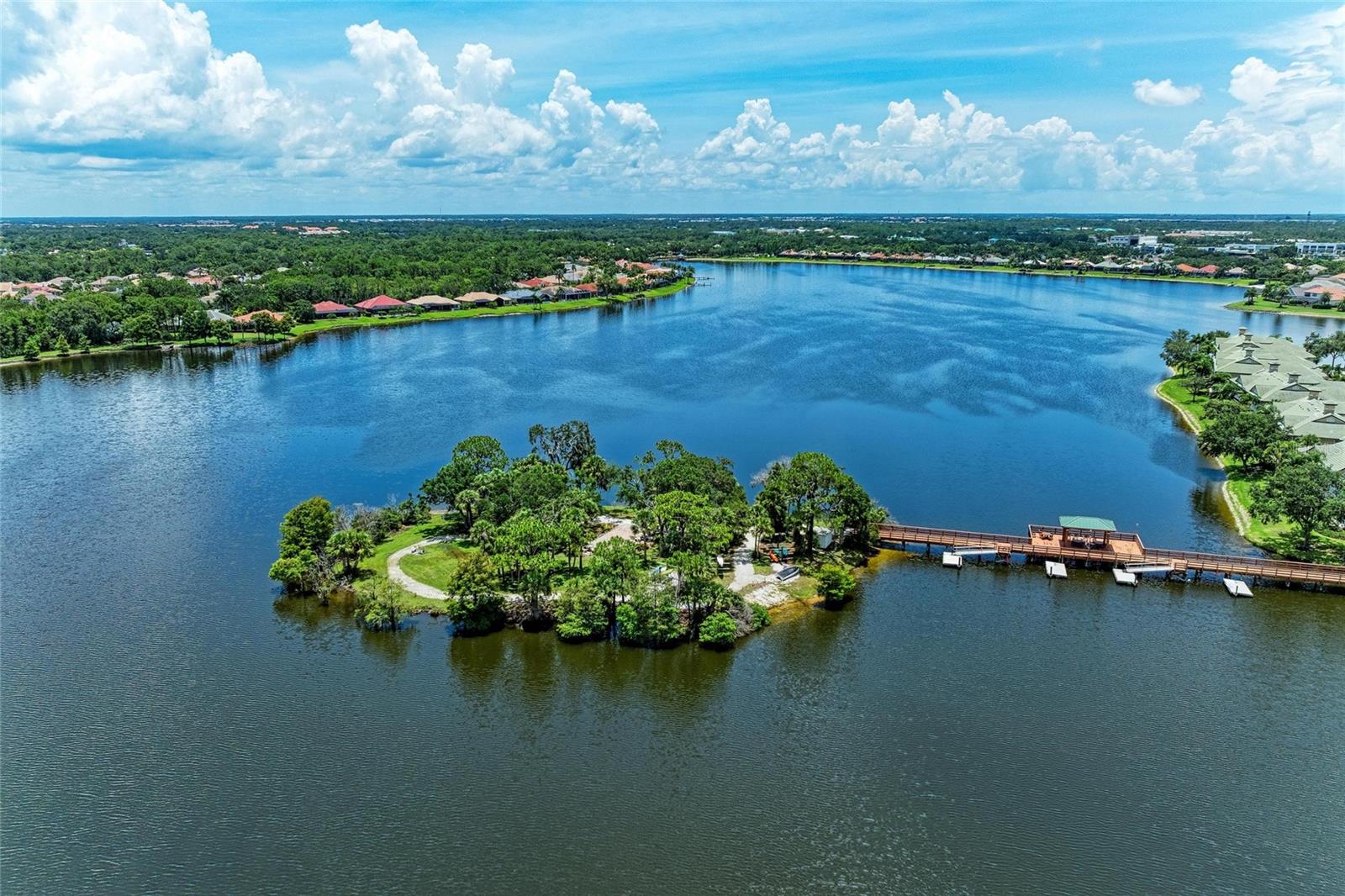 THE MOORINGS AT EDGEWATER - Residential