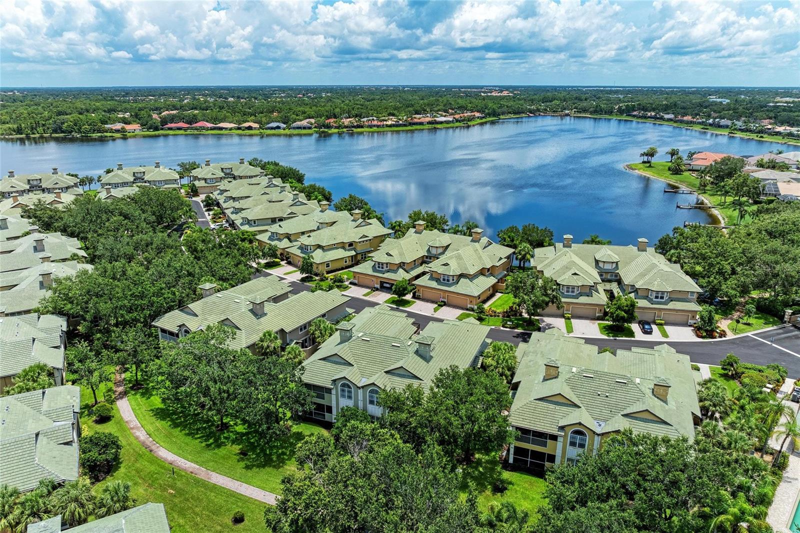 THE MOORINGS AT EDGEWATER - Residential