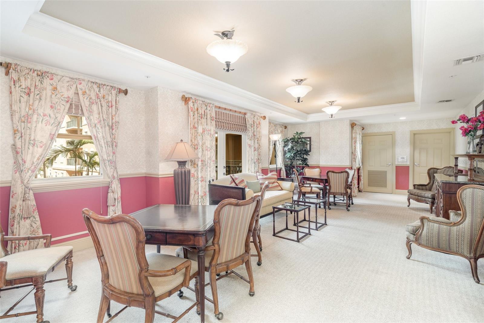 BROADWAY PROMENADE - Residential Lease