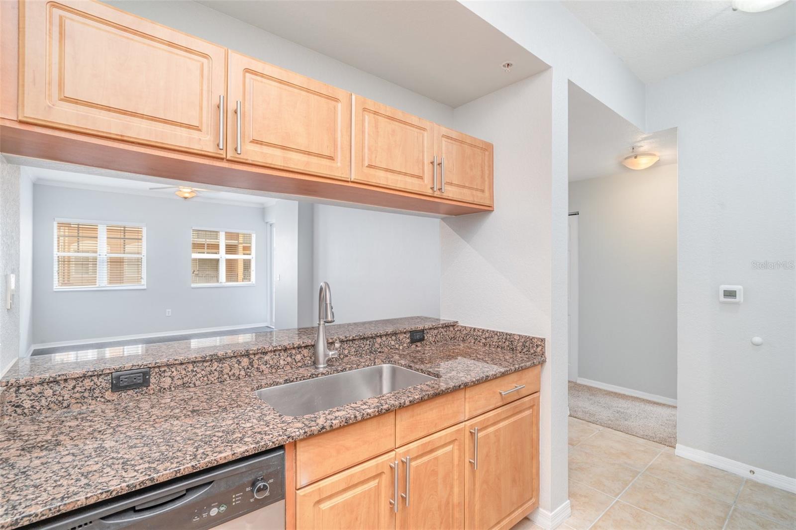 BROADWAY PROMENADE - Residential Lease