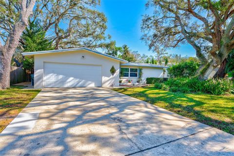 A home in LARGO