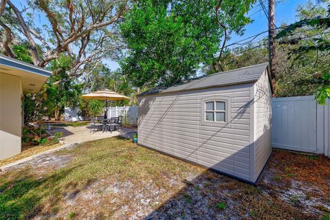 A home in LARGO