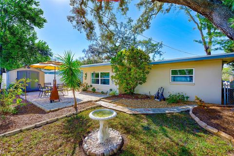 A home in LARGO