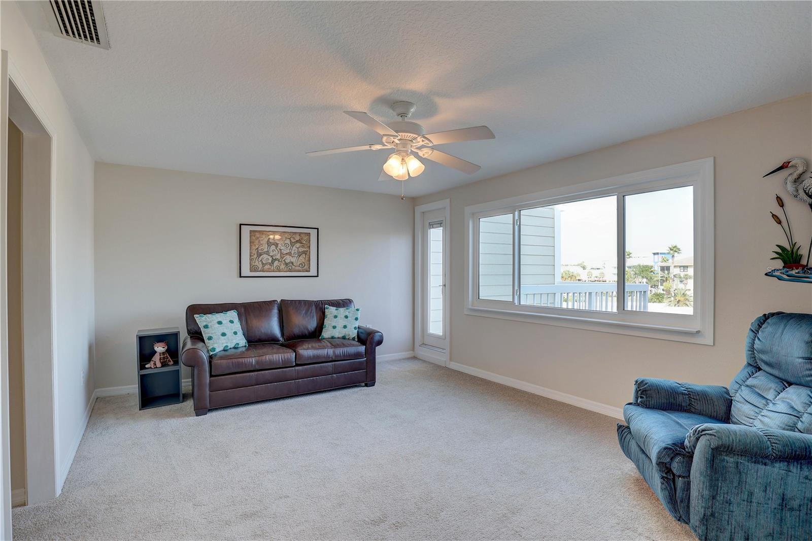 SOUTH PAULA POINT CONDO - Residential