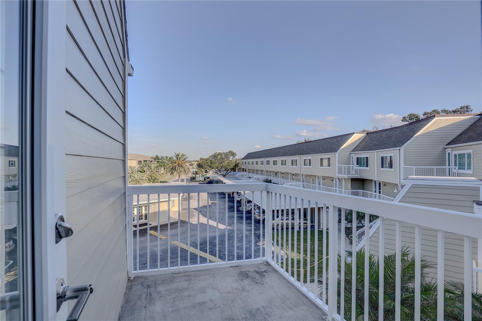 SOUTH PAULA POINT CONDO - Residential