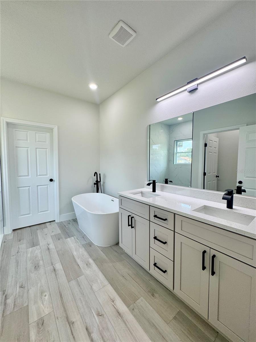 PORT MALABAR UNIT 24 - Residential