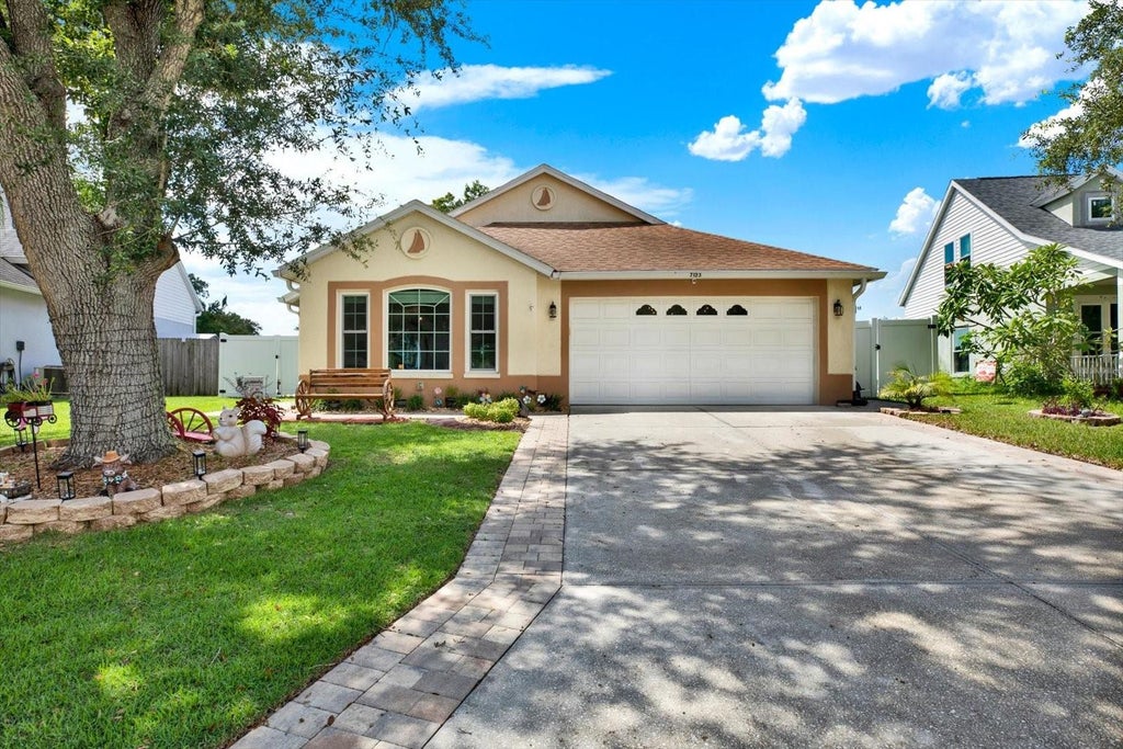 Photo of 7123 48th Avenue E, Palmetto, FL 34221 (MLS # TB8545479)