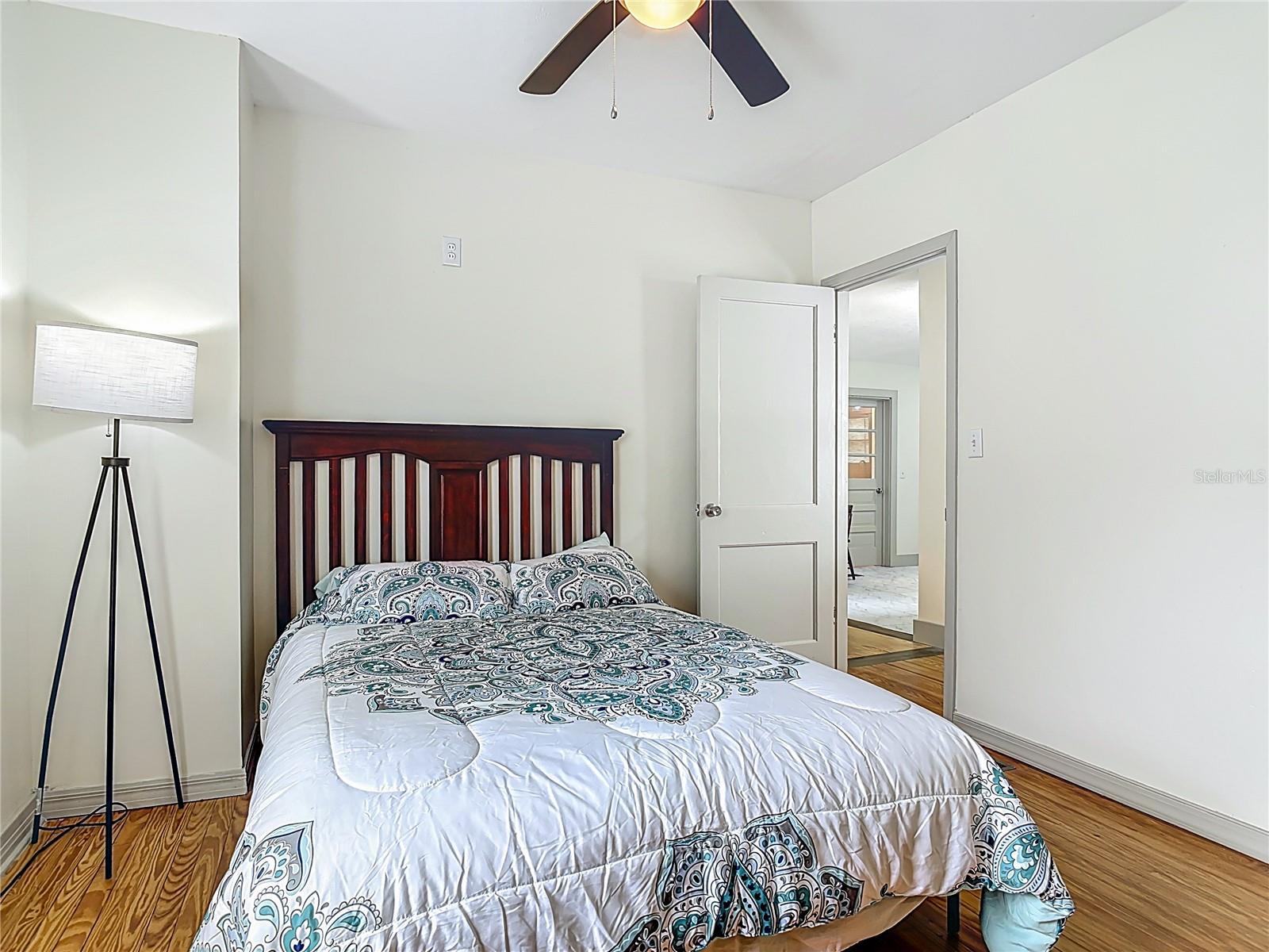 WILSONS BLK 85-86 DELAND - Residential