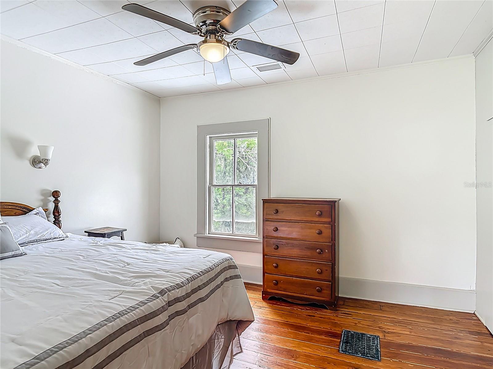 WILSONS BLK 85-86 DELAND - Residential