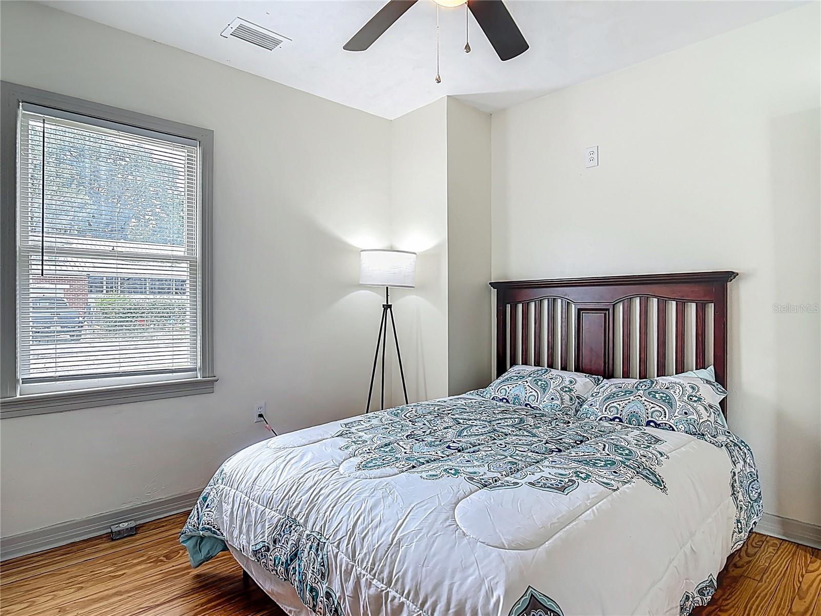 WILSONS BLK 85-86 DELAND - Residential