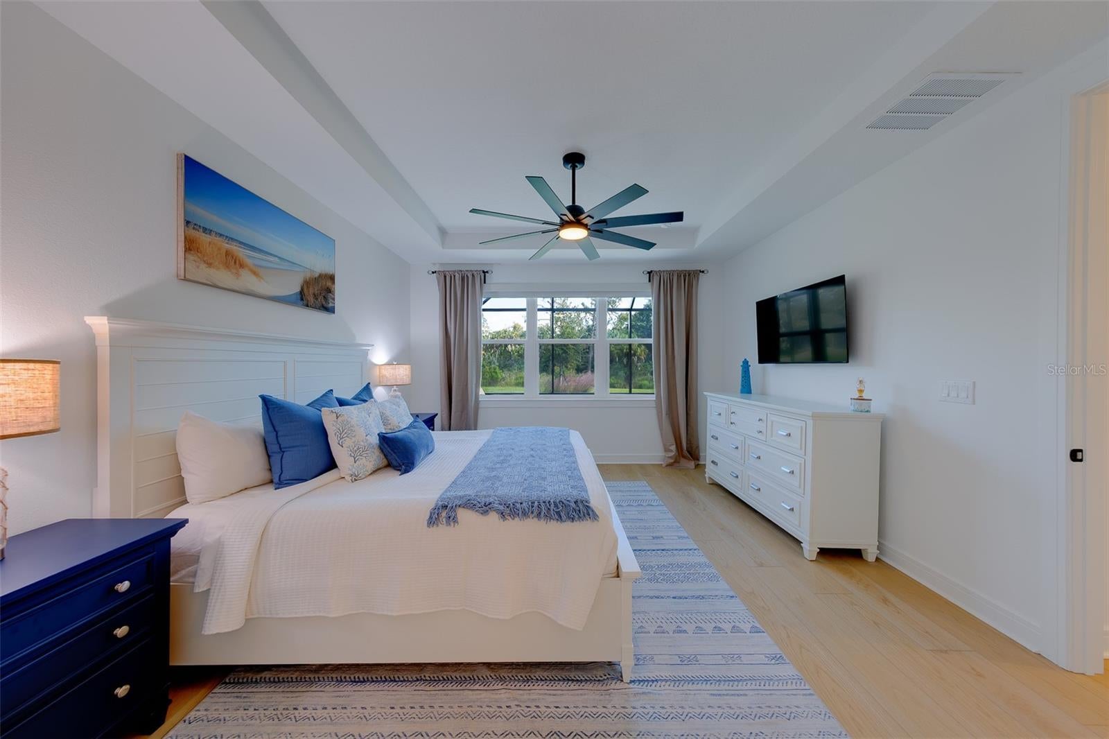 11436 SHORELINE TRAIL