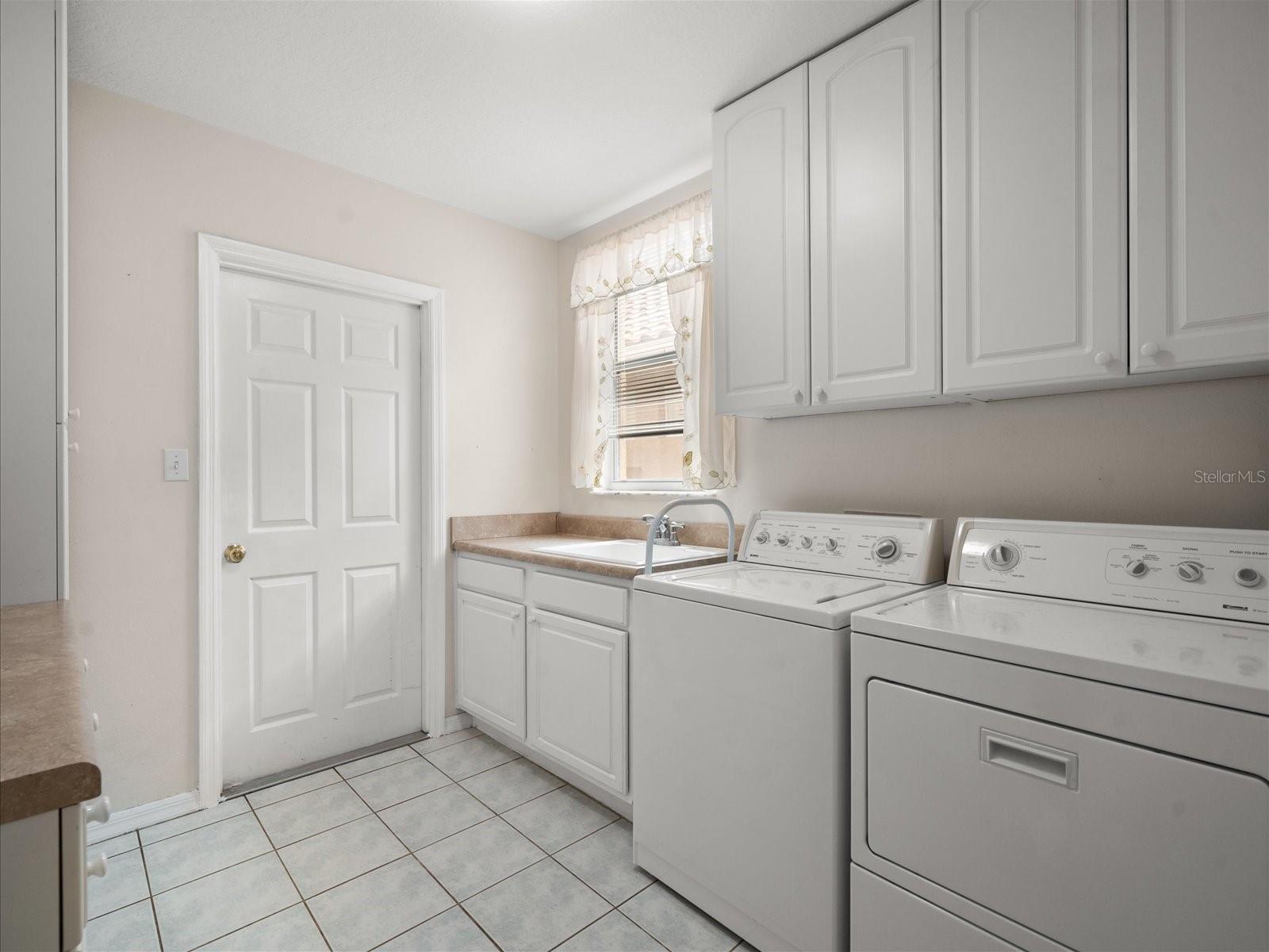 CHEVAL - Residential