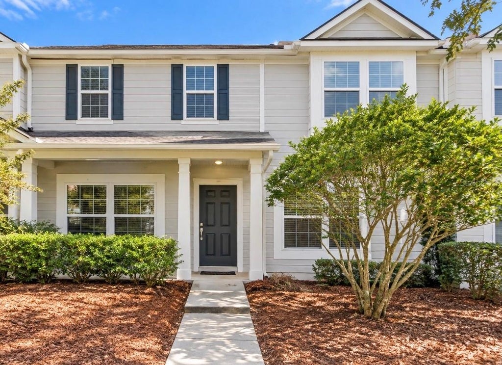Photo of 2341 Lake Woodberry Circle, Brandon, FL 33510 (MLS # J1005514)