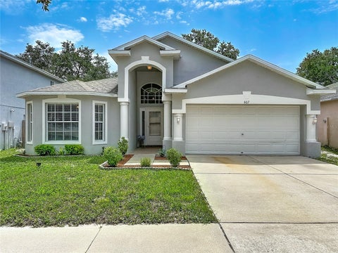 Photo of 607 Sunset Beach Court, Valrico, FL 33594 (MLS # TB8529736)