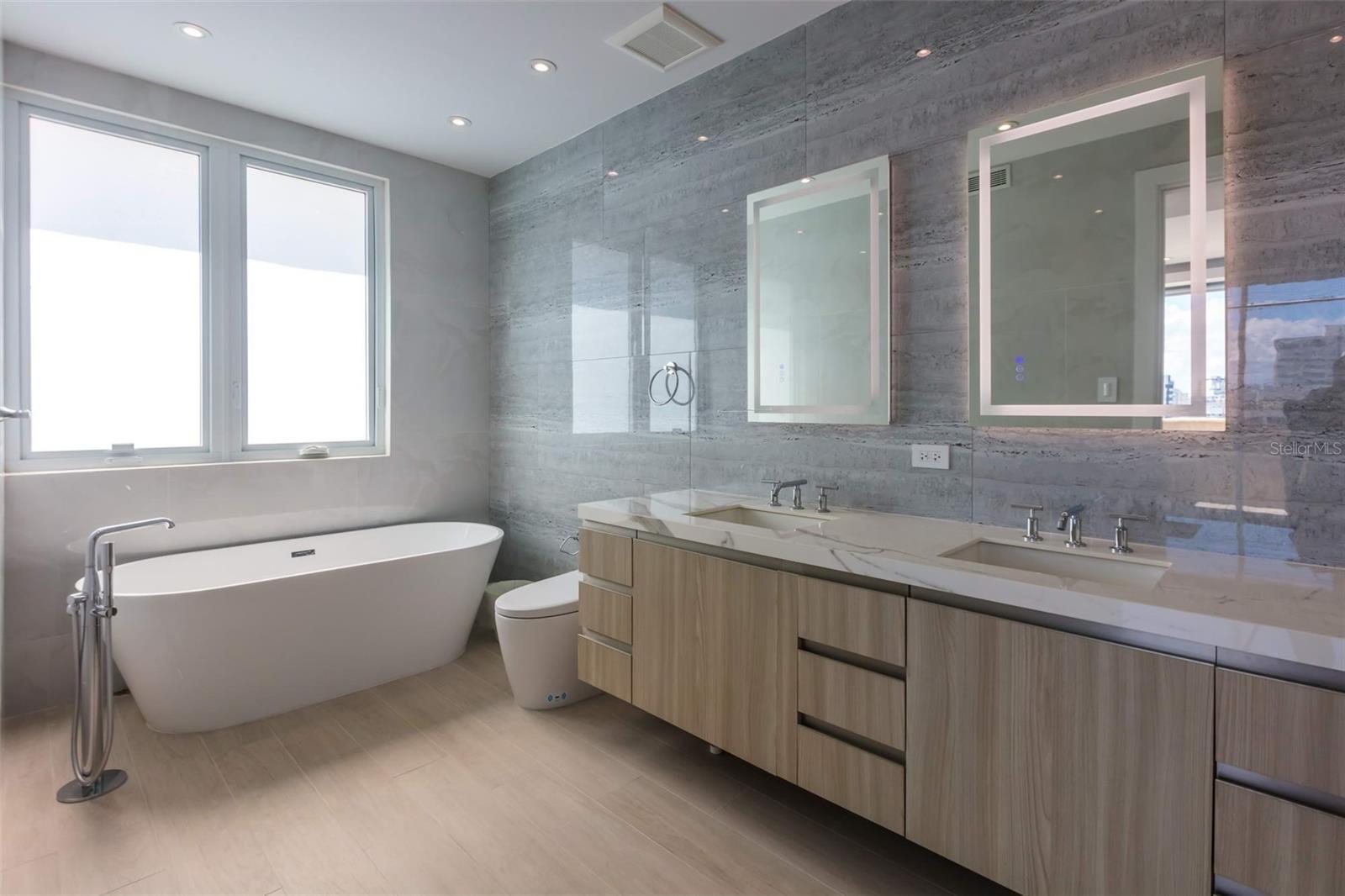 CONDOMINIUM SONSID - Residential