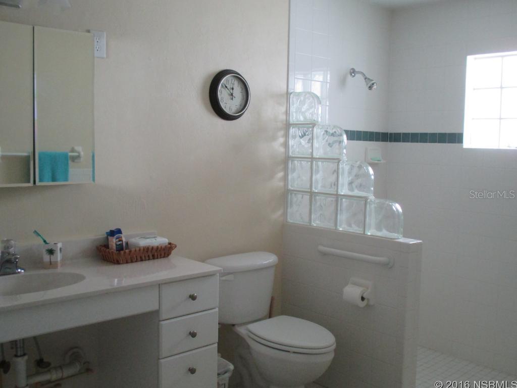 Florida Shores 01 - Residential